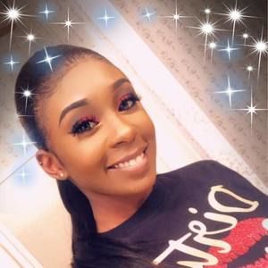 Meet your Posher, Regina